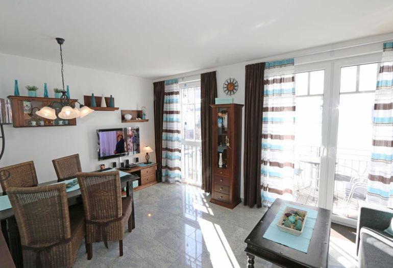 Villa Lena - Wohnung Perlmutt Sellin  Bagian luar foto